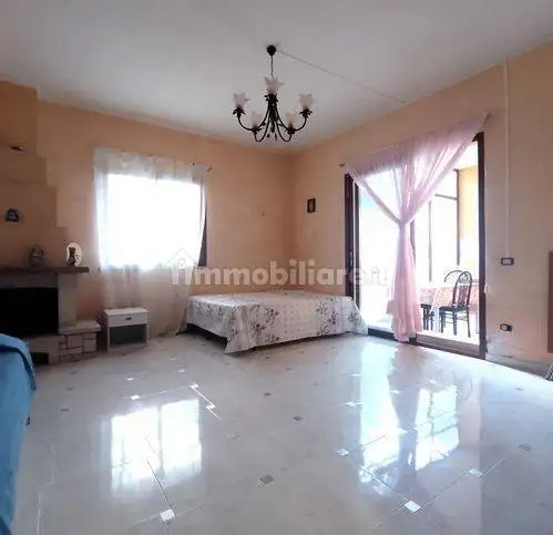 Appartamento in affitto a Savoca