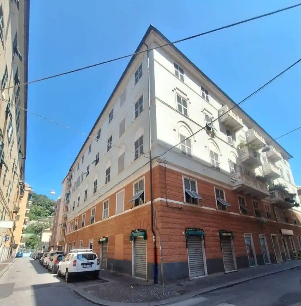 Appartamento in vendita a Genova