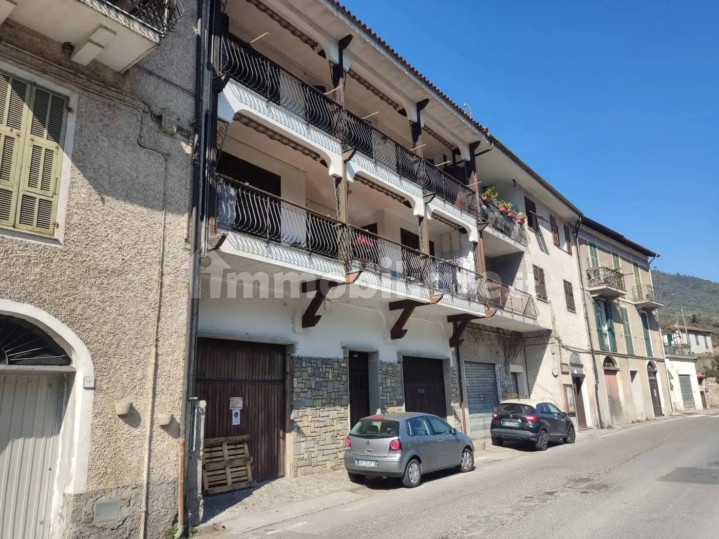 Appartamento in vendita a Isolabona