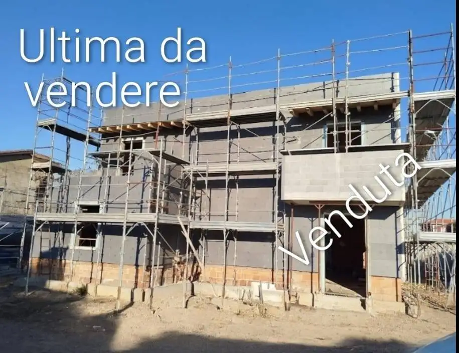 Villa bifamiliare via Santa Giulia 58, Centro, Carpenedolo - foto 2