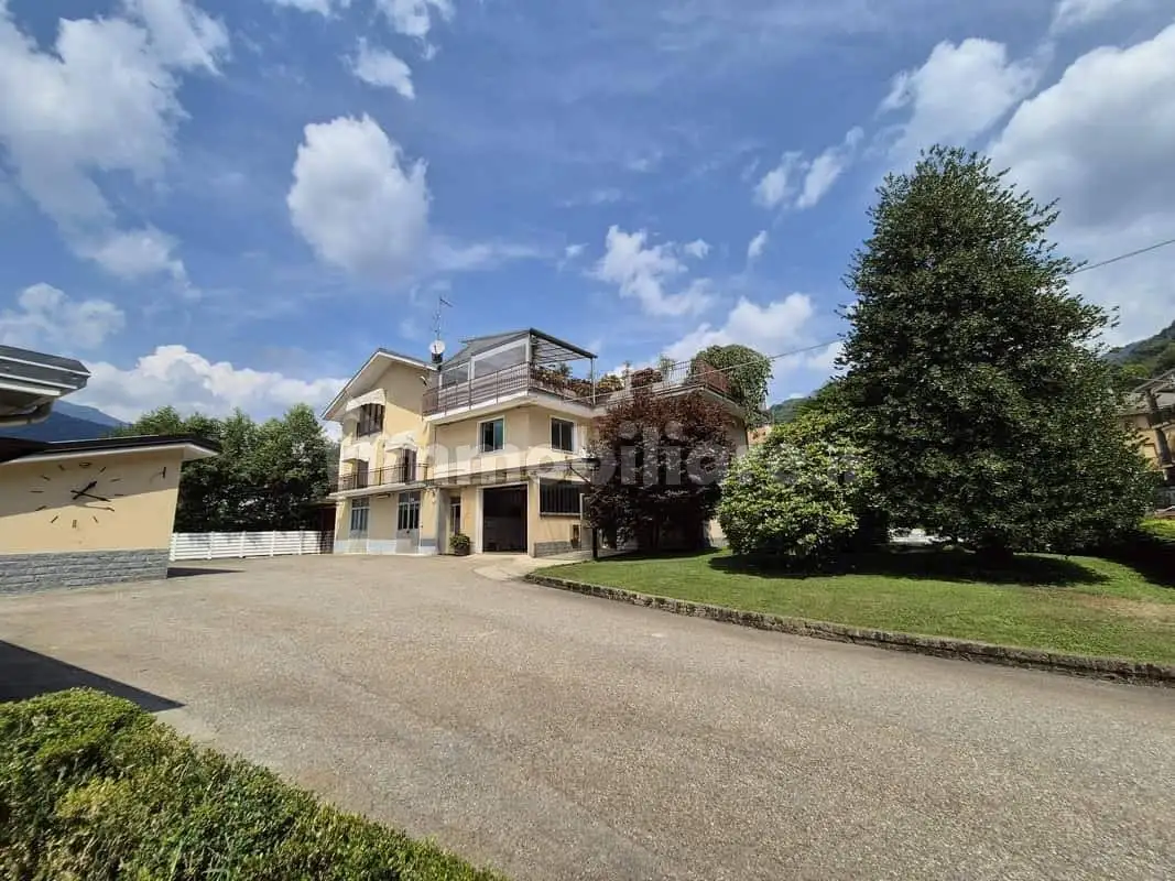 Villa in vendita a Quarona