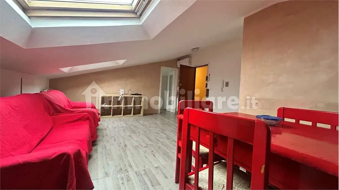 Attico piazza San Bartolomeo , 4, Centro, Airasca - foto 2