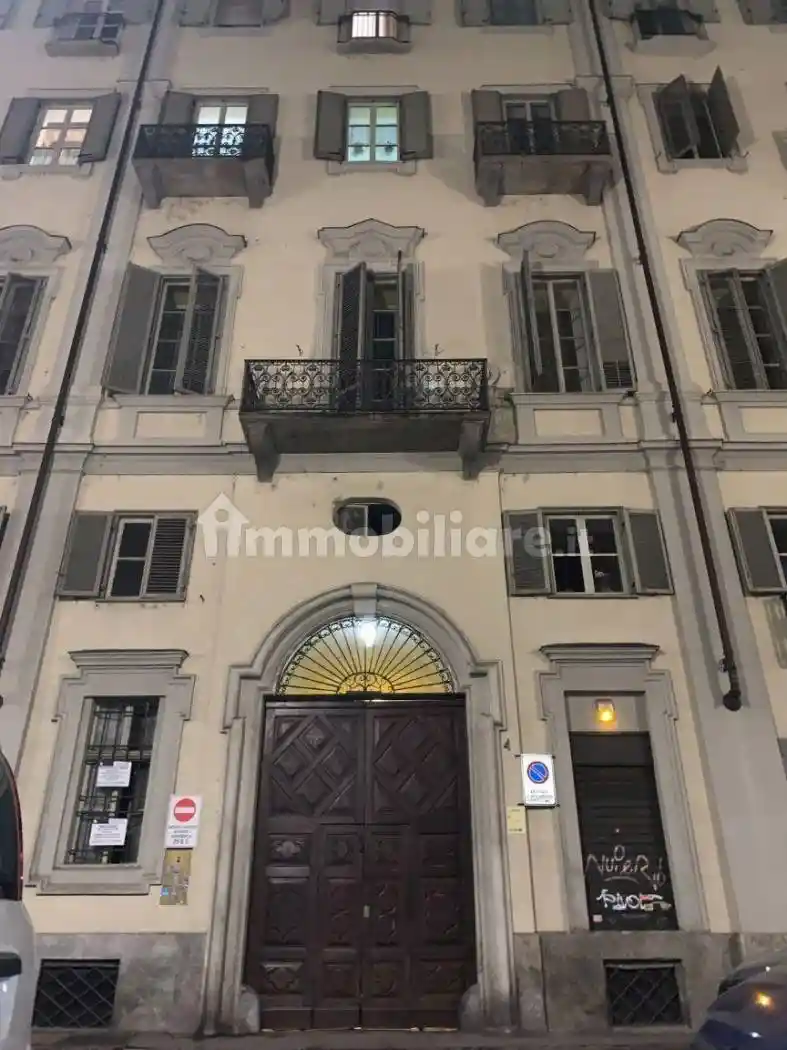 Quadrilocale via del Carmine 4, Quadrilatero Romano, Torino - foto 2