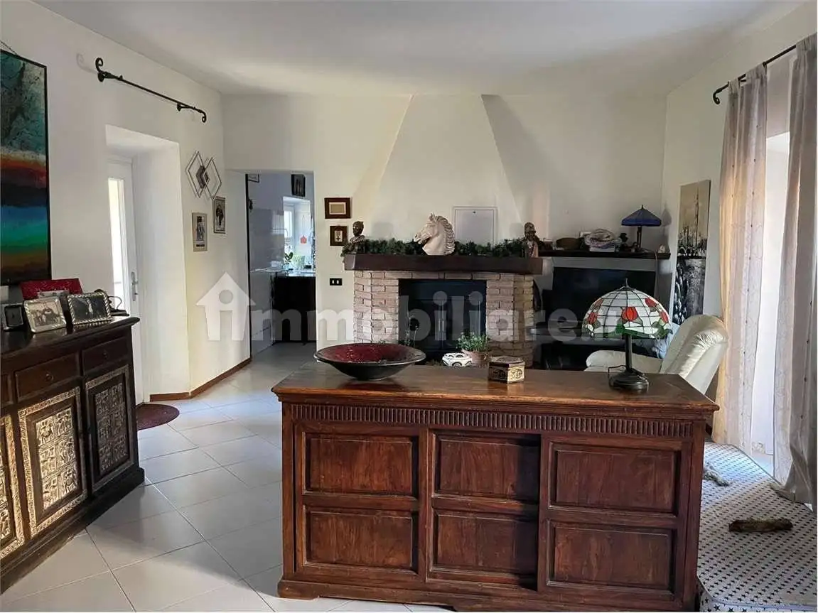 Terratetto unifamiliare via Delle Acacie, 18, Centro, Castelletto Sopra Ticino - foto 5