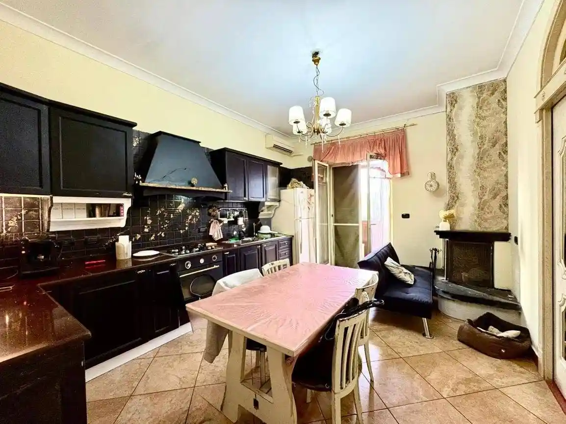 Quadrilocale Cupa San Giovanni 108, Piscinola, Napoli - foto 4