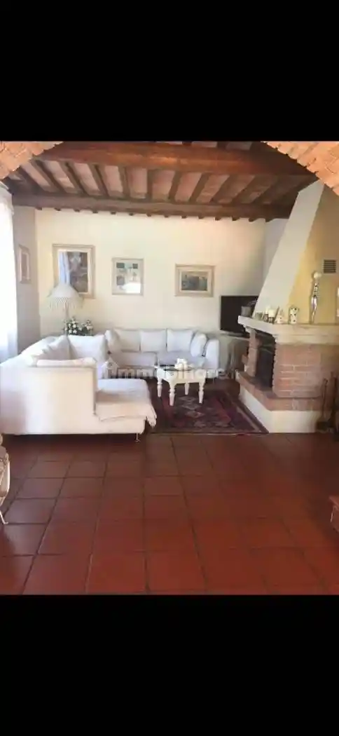 Rustico - Casale in vendita a Cecina