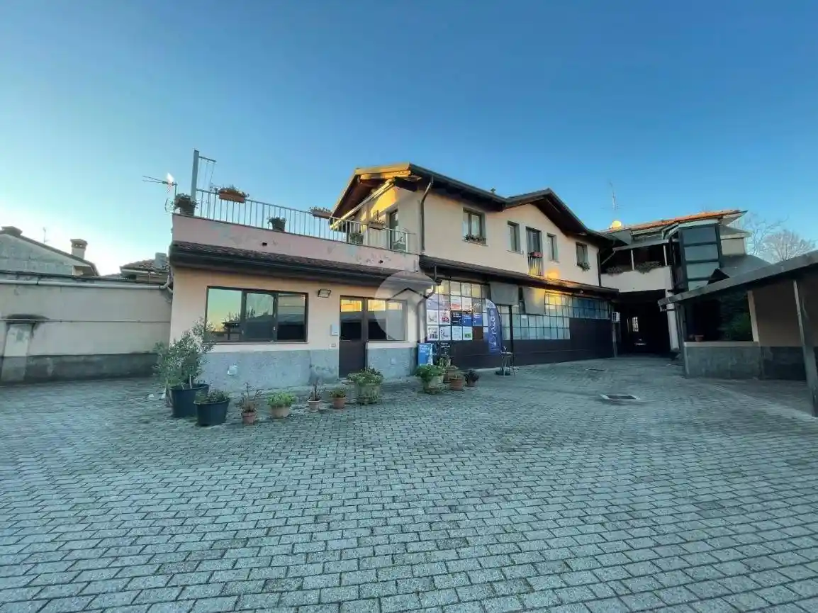 Villa in vendita a Magenta