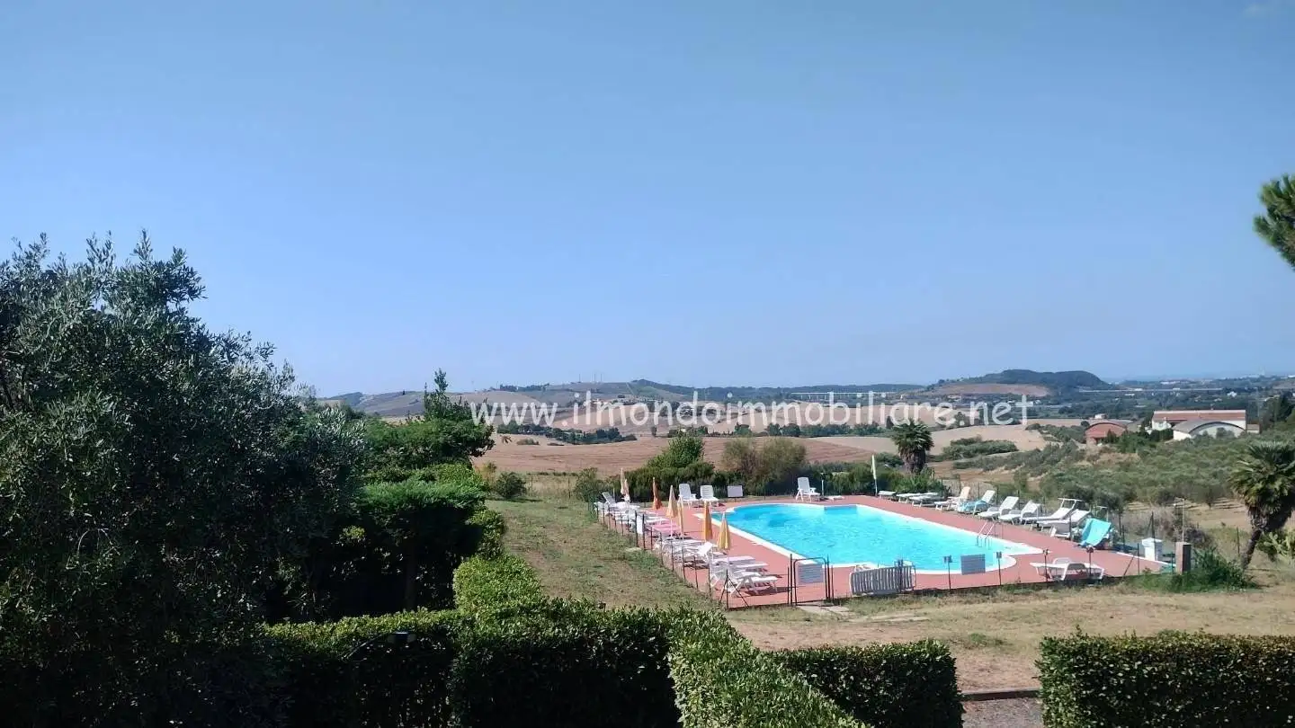 Appartamento in vendita a Castellina Marittima