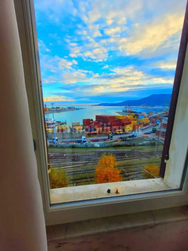 Appartamento in affitto a La Spezia