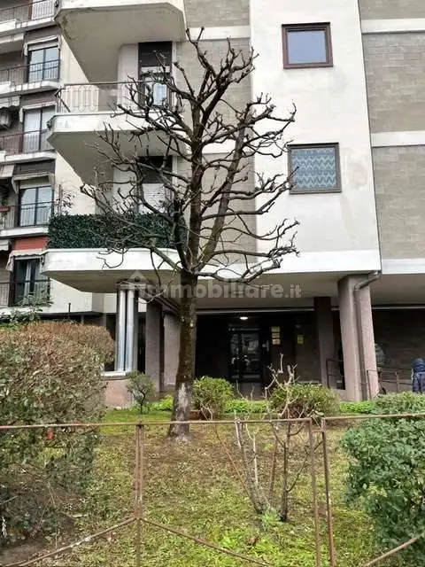 Appartamento in affitto a Sesto Calende