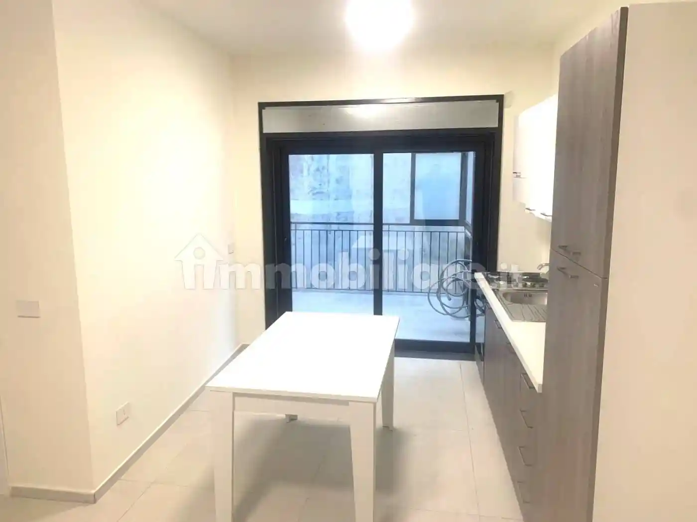 Monolocale via Vicenza 2A, Province - Veneto, Catania - foto 2