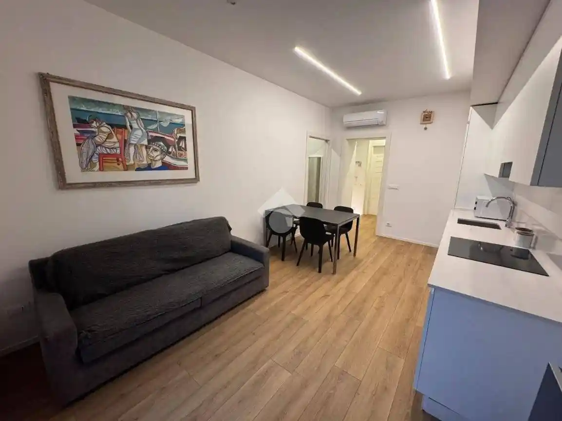 Trilocale piazza Madama Cristina 7, San Salvario - Baretti, Torino - foto 4