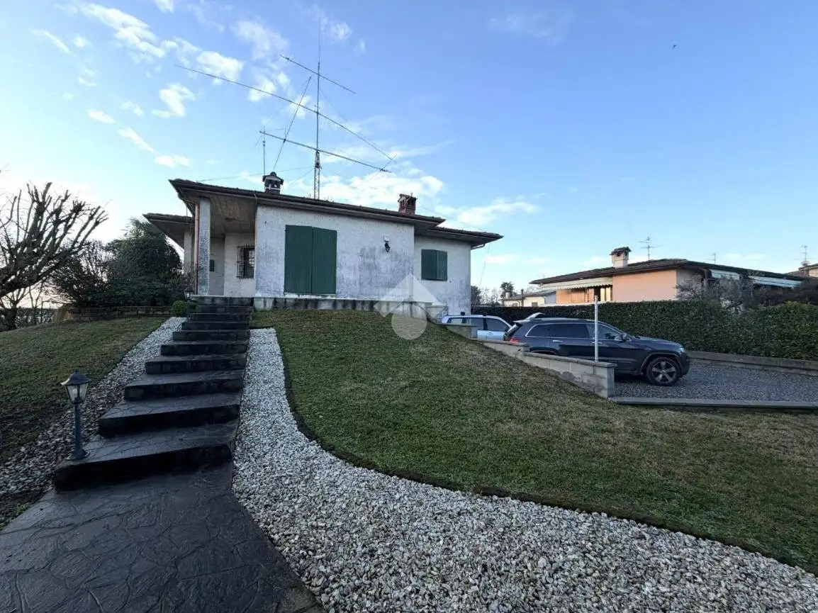 Villa in vendita a Soncino