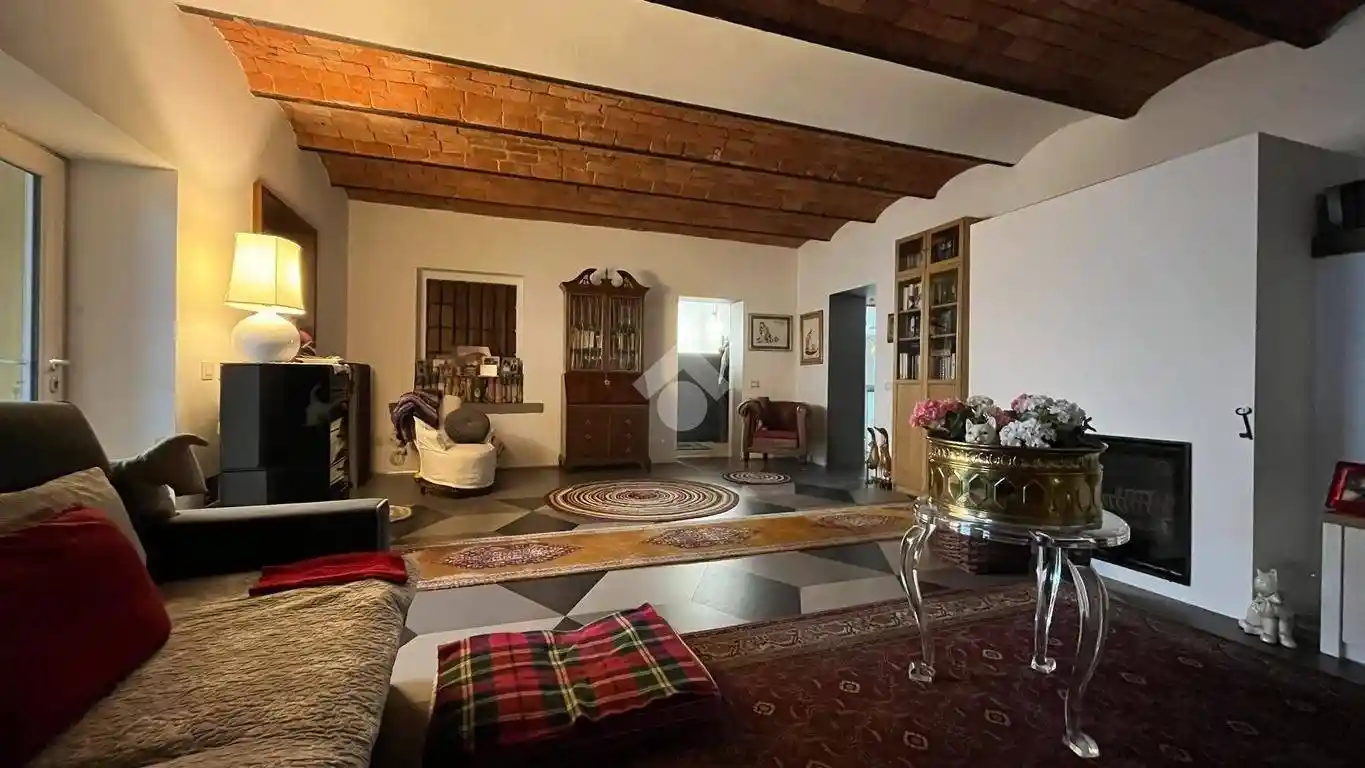 Trilocale via XX Settembre 23, Centro, Borghetto Lodigiano - foto 4