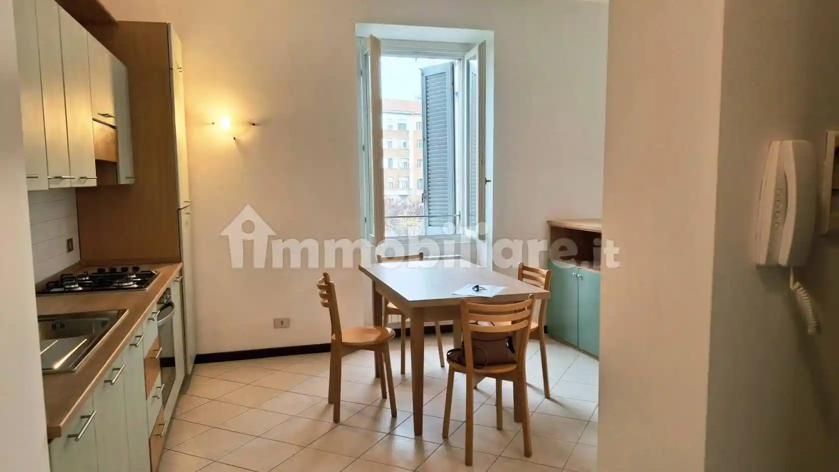 Monolocale piazza Trento e Trieste 7, Centro Storico, Monza - foto 2