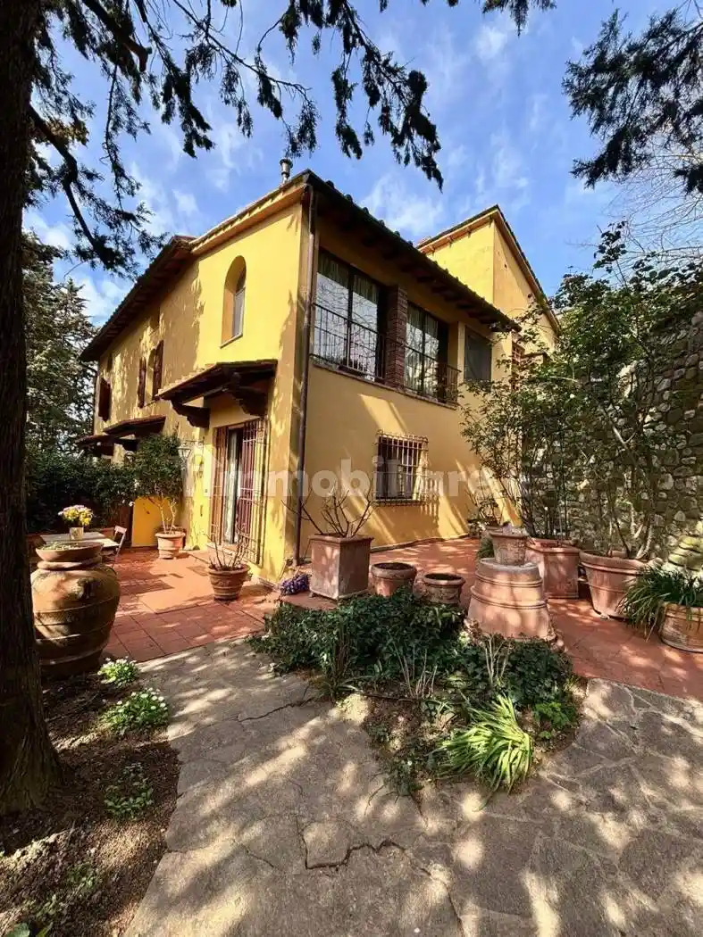 Casa indipendente in vendita a Montespertoli