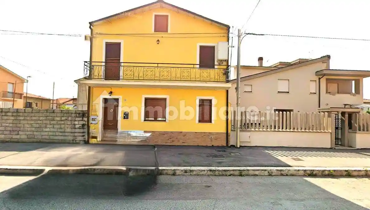 Terratetto unifamiliare via San Francesco , 39, Centro, Avezzano - foto 5