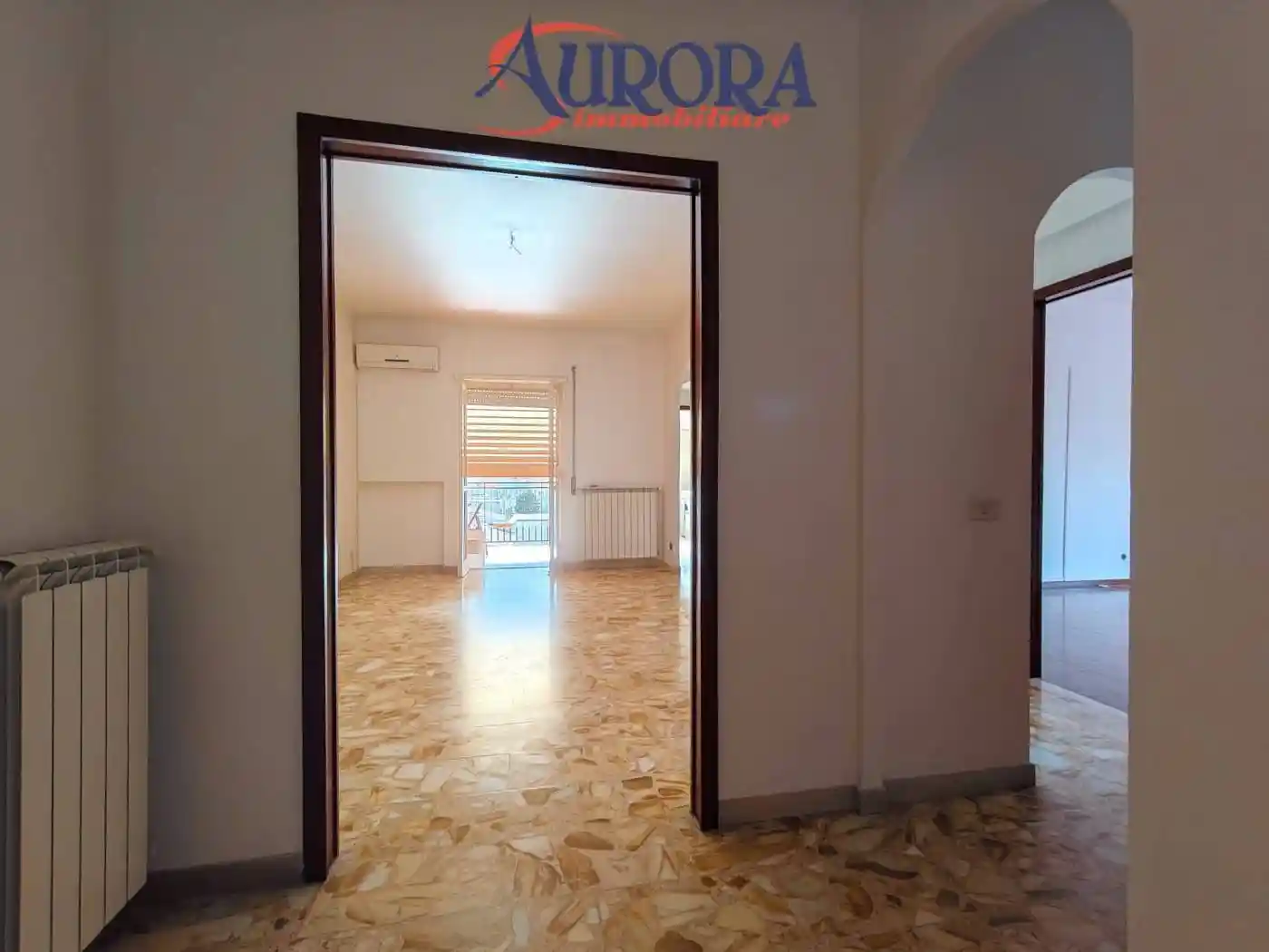 Appartamento buono stato, terzo piano, Lungomare Circe, Via Badino, Terracina - foto 2