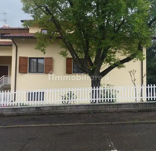 Villa in vendita a Castellarano