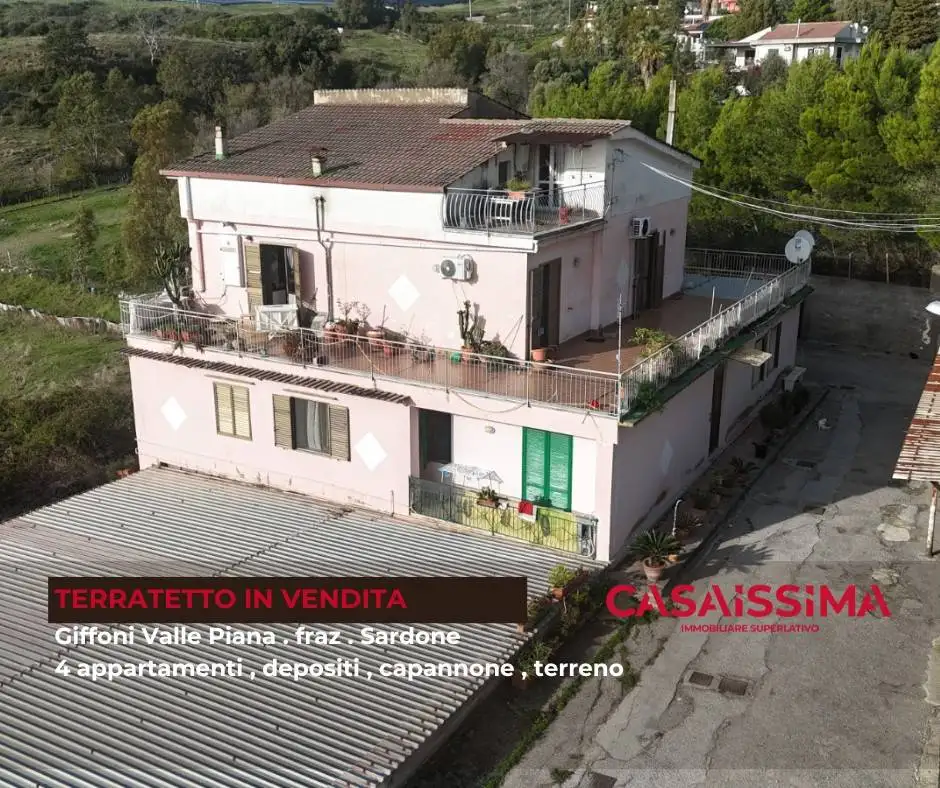 Casa indipendente in vendita a Giffoni Valle Piana