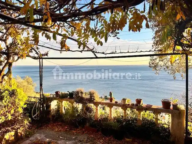 Casa indipendente in affitto a Bogliasco