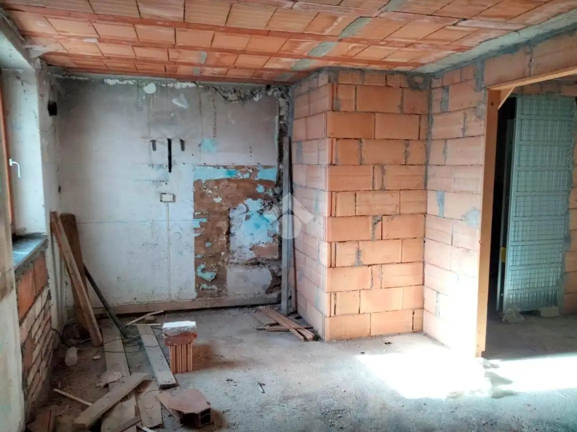 Terratetto unifamiliare frazione Thomasset 2, Avise - foto 4