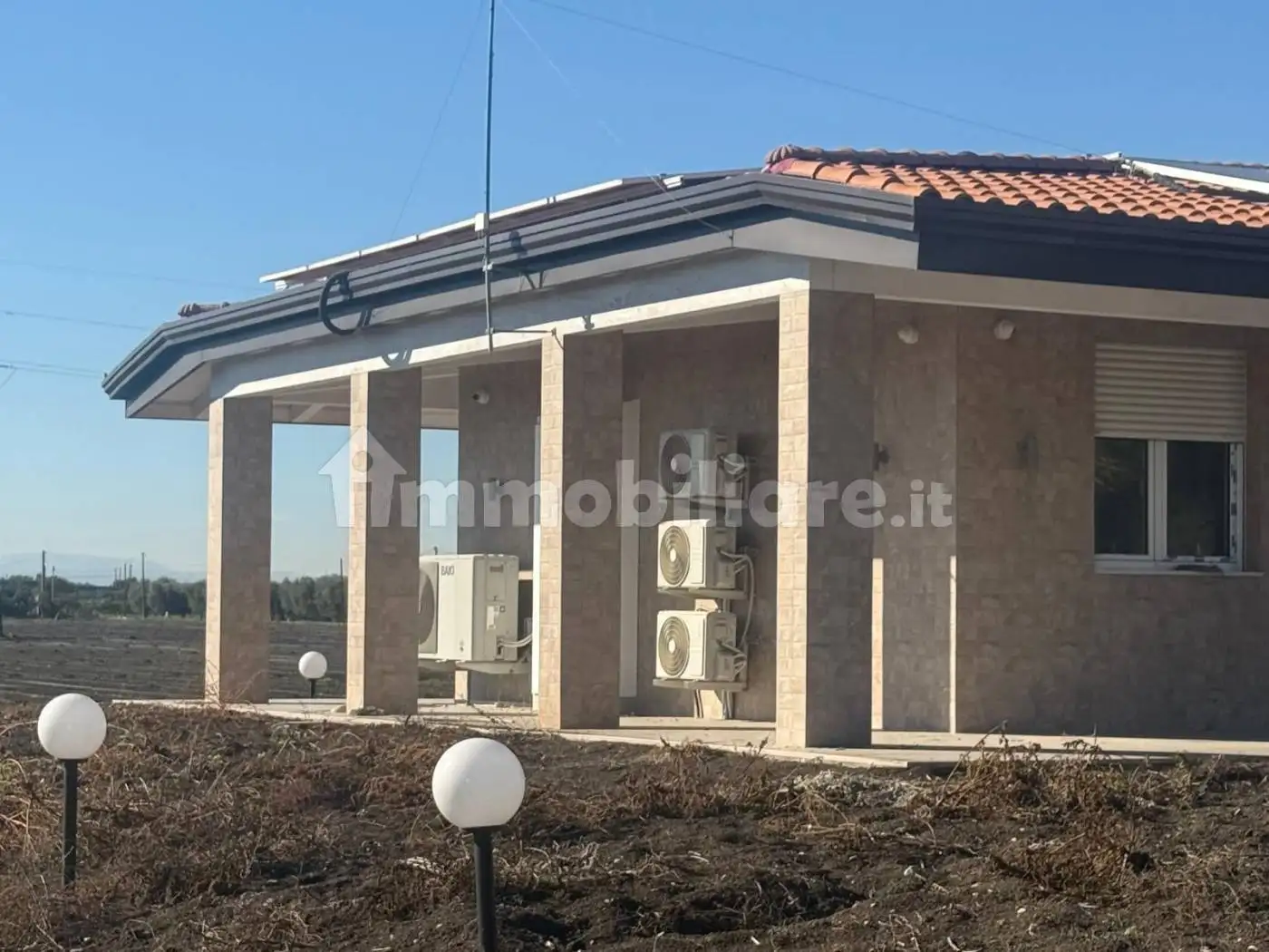 Villa unifamiliare via Trinitapoli, Rione Martucci - Diaz, Foggia - foto 4