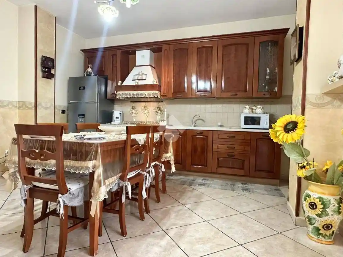 Trilocale via Michelangelo Merisi Caravaggio 8, Colonne - San Vito, Giugliano in Campania - foto 3