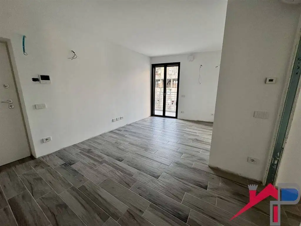 Trilocale nuovo, terzo piano, Centro, Calolziocorte - foto 3