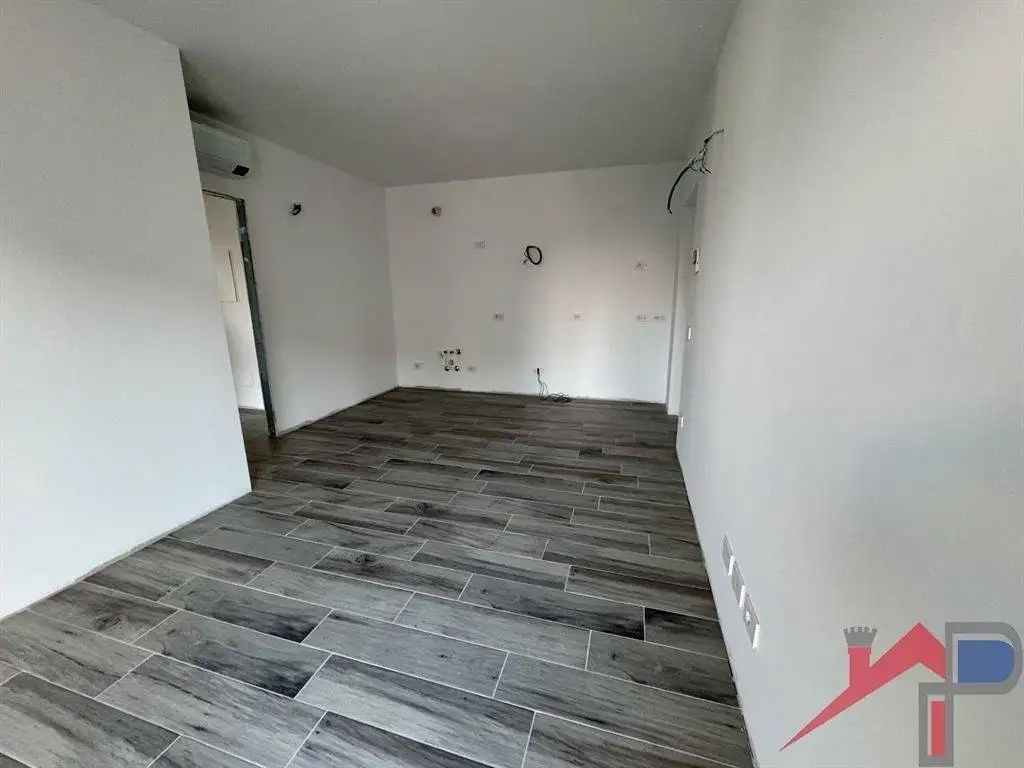 Trilocale nuovo, terzo piano, Centro, Calolziocorte - foto 5