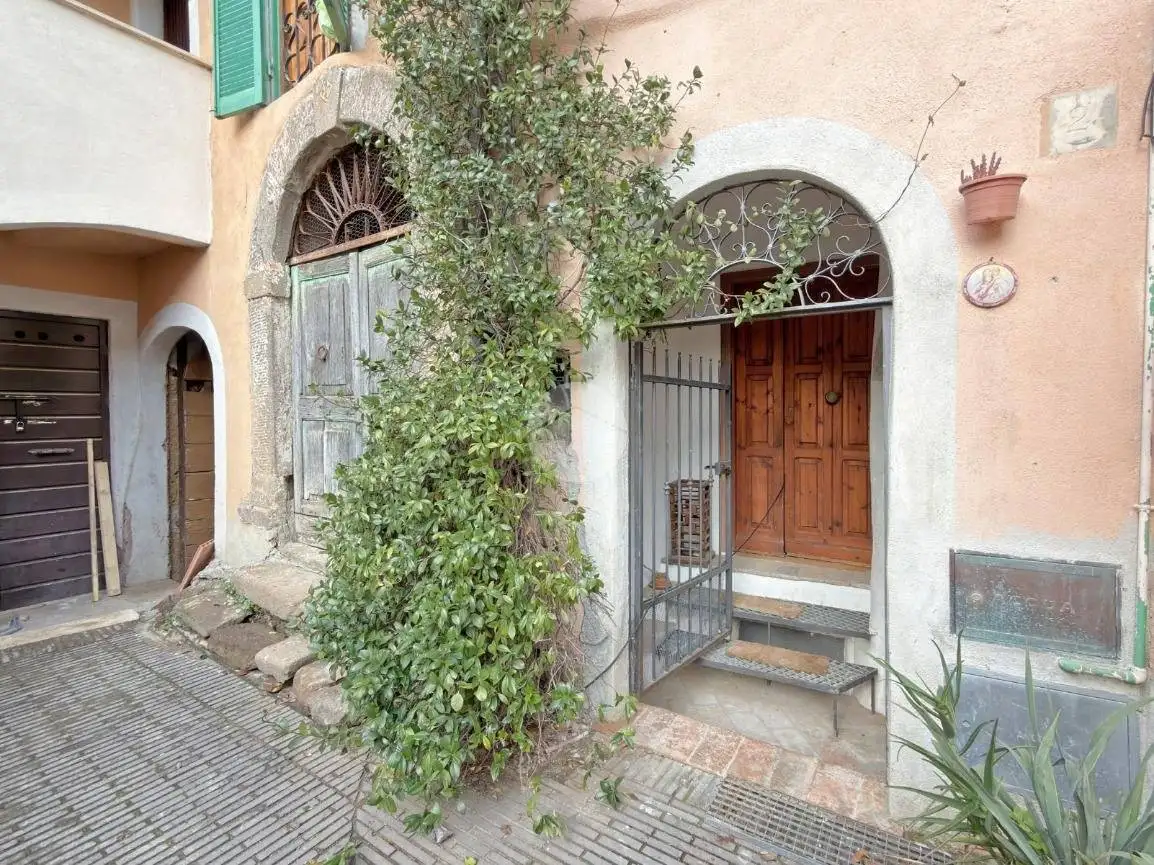 Bilocale piazza Giuseppe Garibaldi 2, Centro, Corchiano - foto 2