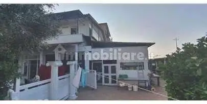 Villa in asta a Ancona