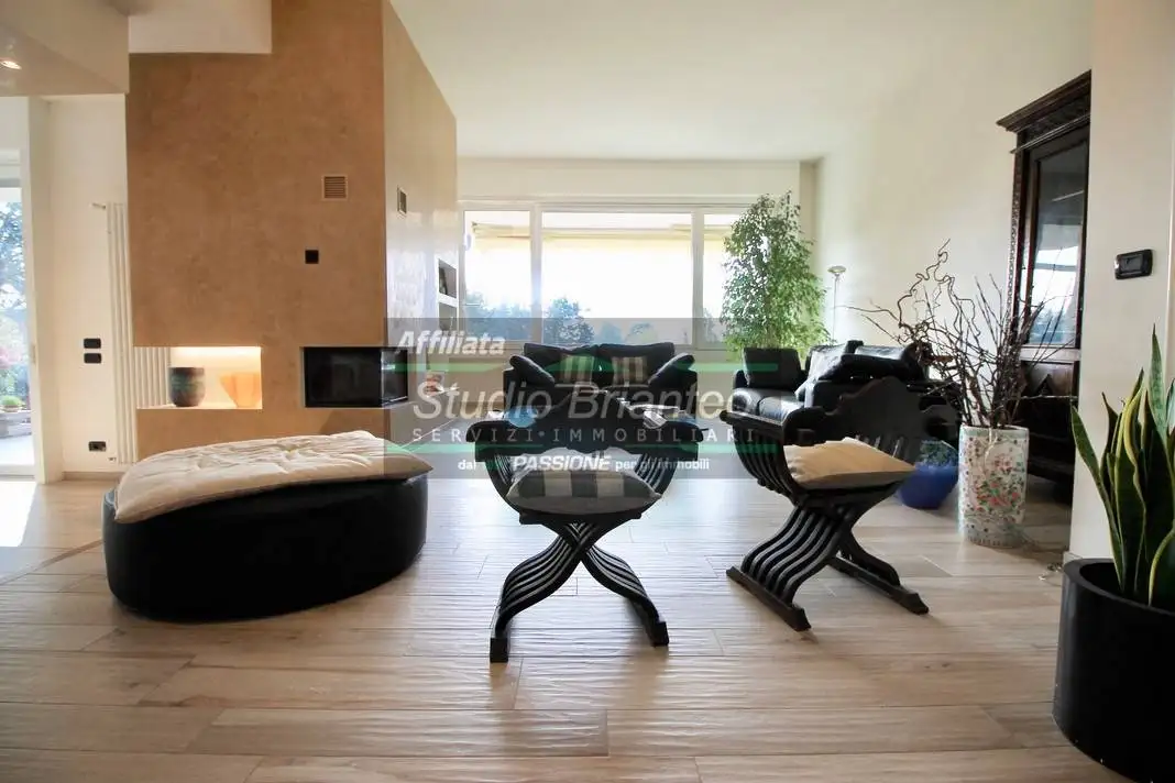 Attico - Mansarda in vendita a Carate Brianza