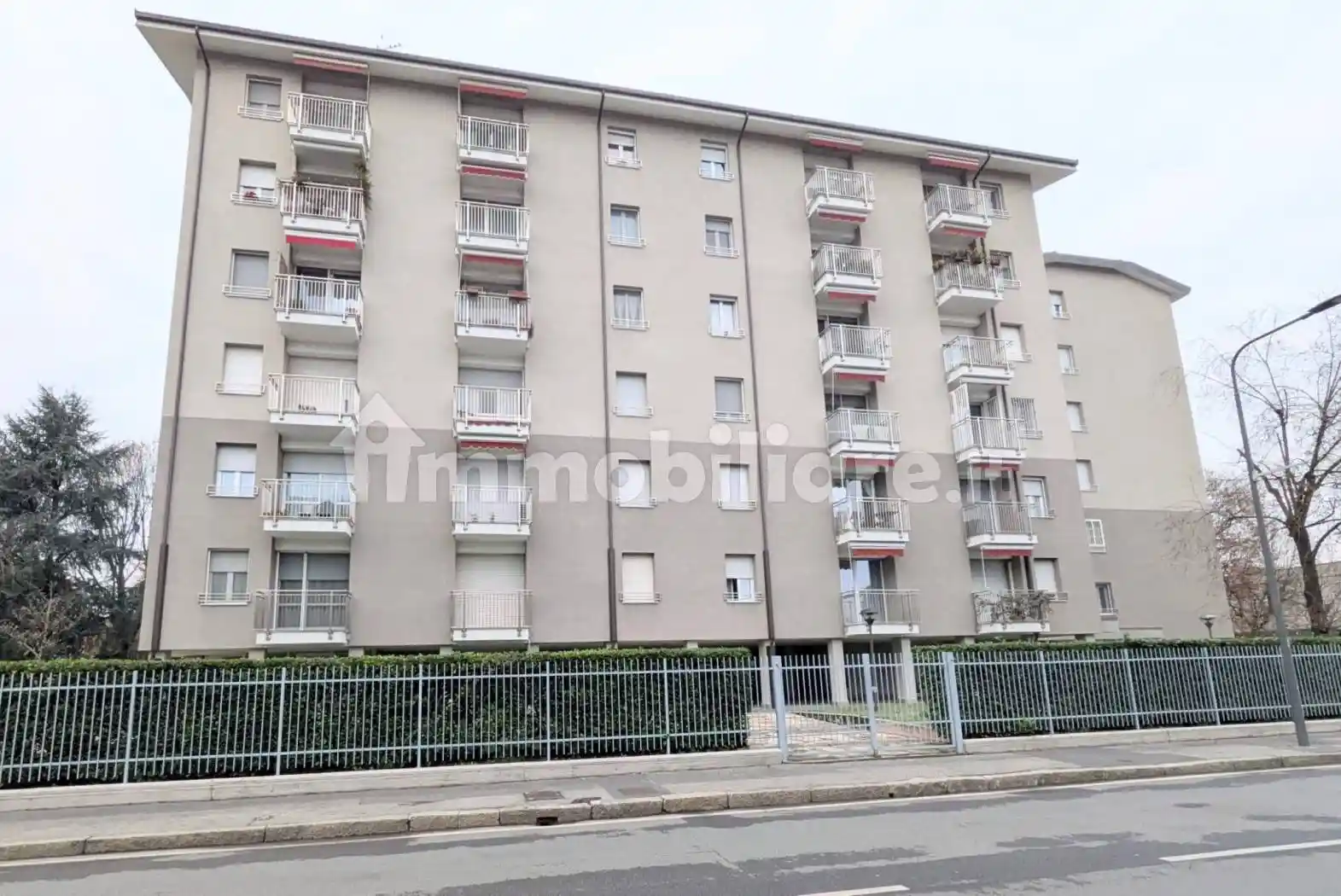 Trilocale via Lampugnano 156, Trenno, Milano - foto 2