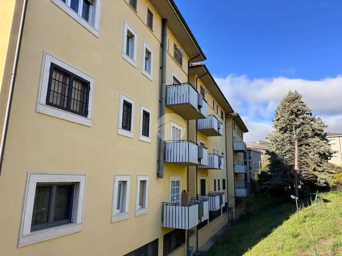 Trilocale Appartamento via Colle Sapone 10, Torretta - Torrione, L'Aquila - foto 2