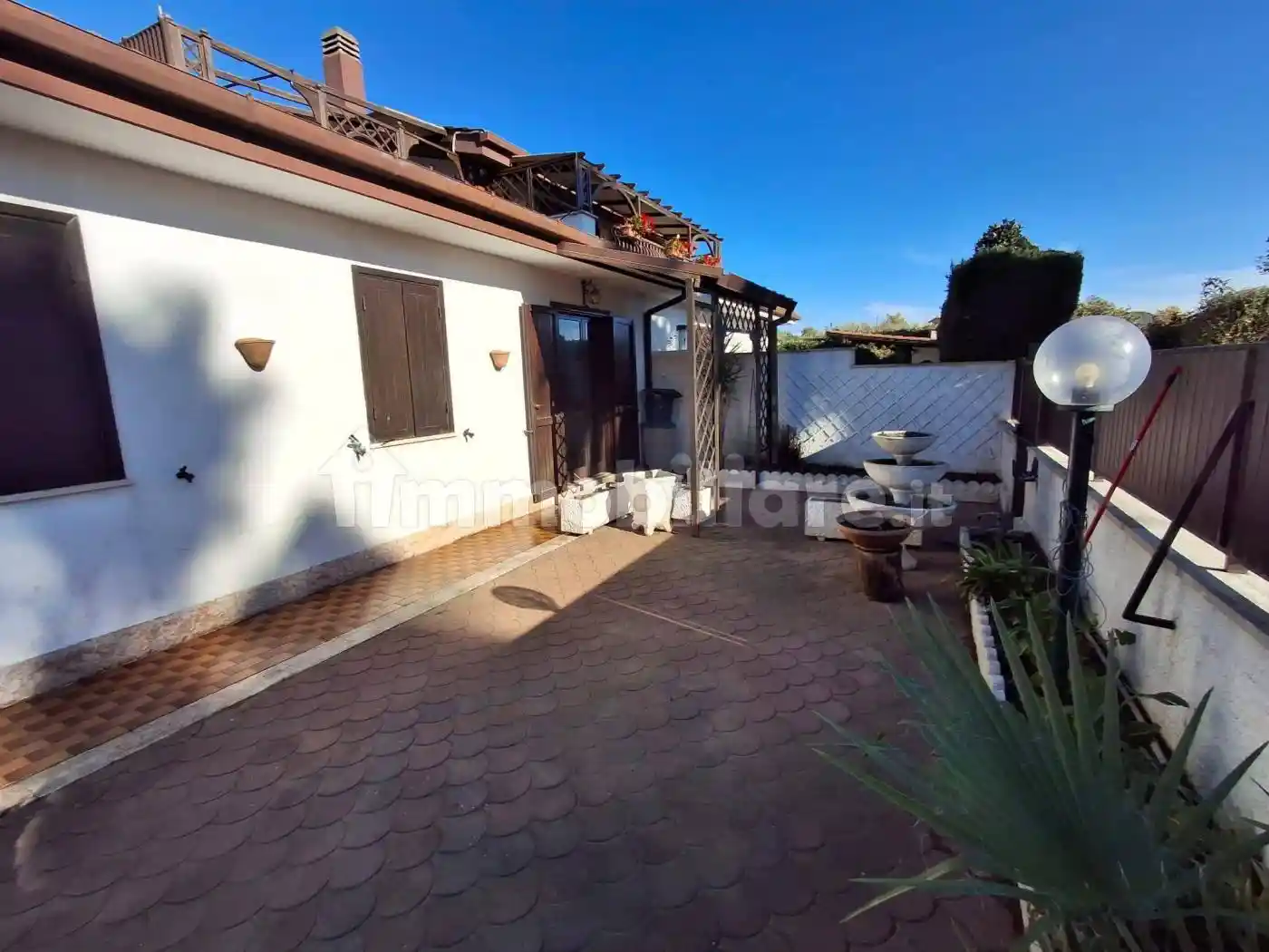 Villa a schiera via Enopide di Chio, Casal Palocco, Roma - foto 3