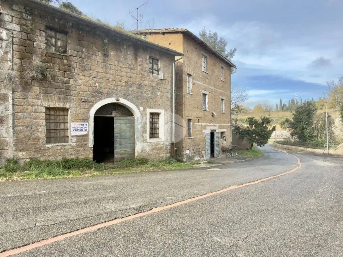 Rustico - Casale in vendita a Gallese