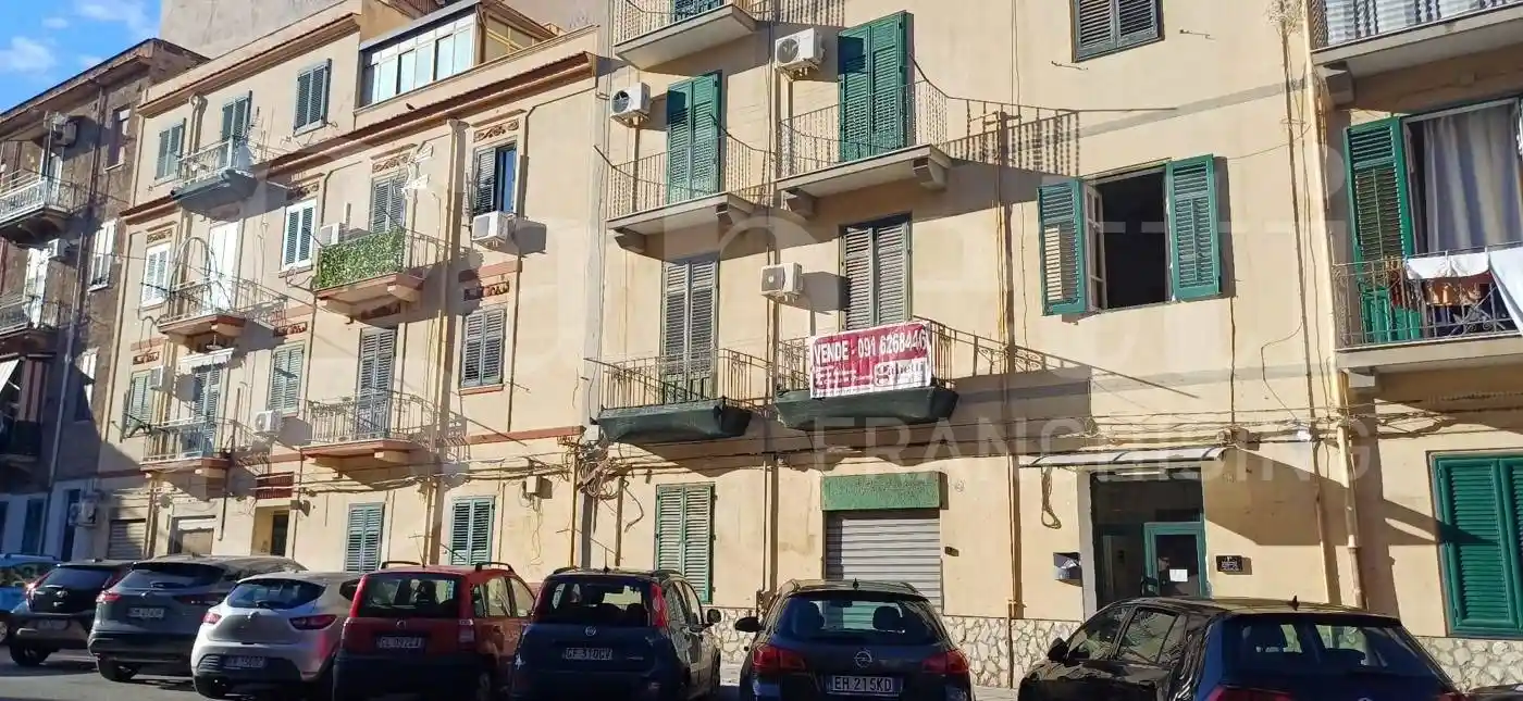 Appartamento in vendita a Palermo