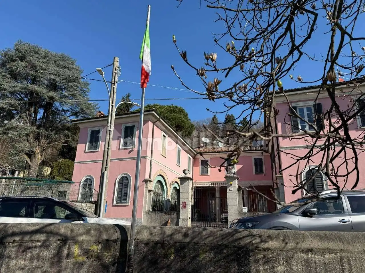 Palazzo - Edificio in Vendita - foto 2