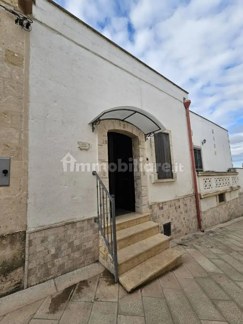 Villa in vendita a Torricella