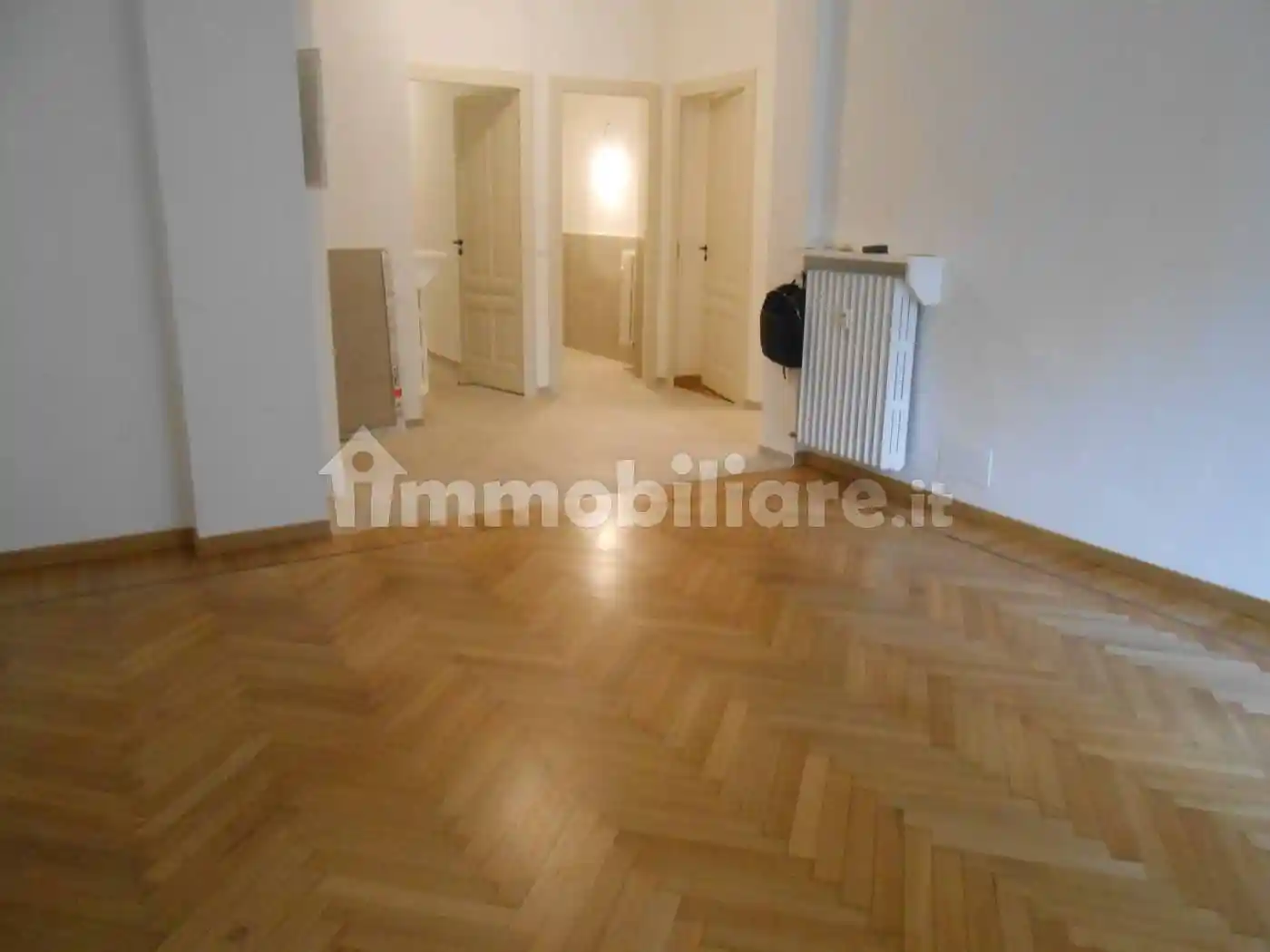 Quadrilocale via Confienza 15, Piazza Solferino, Torino - foto 4