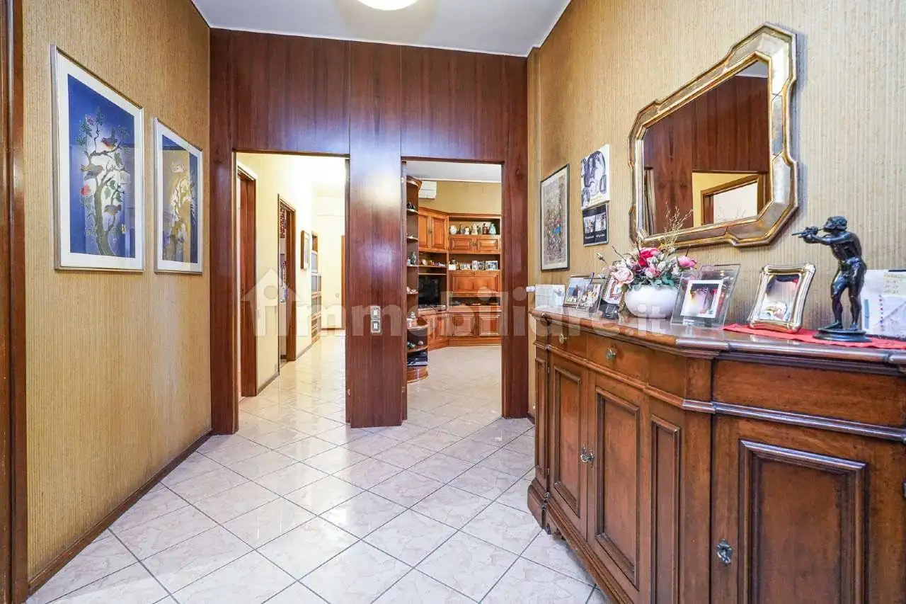 Appartamento in vendita a Bergamo