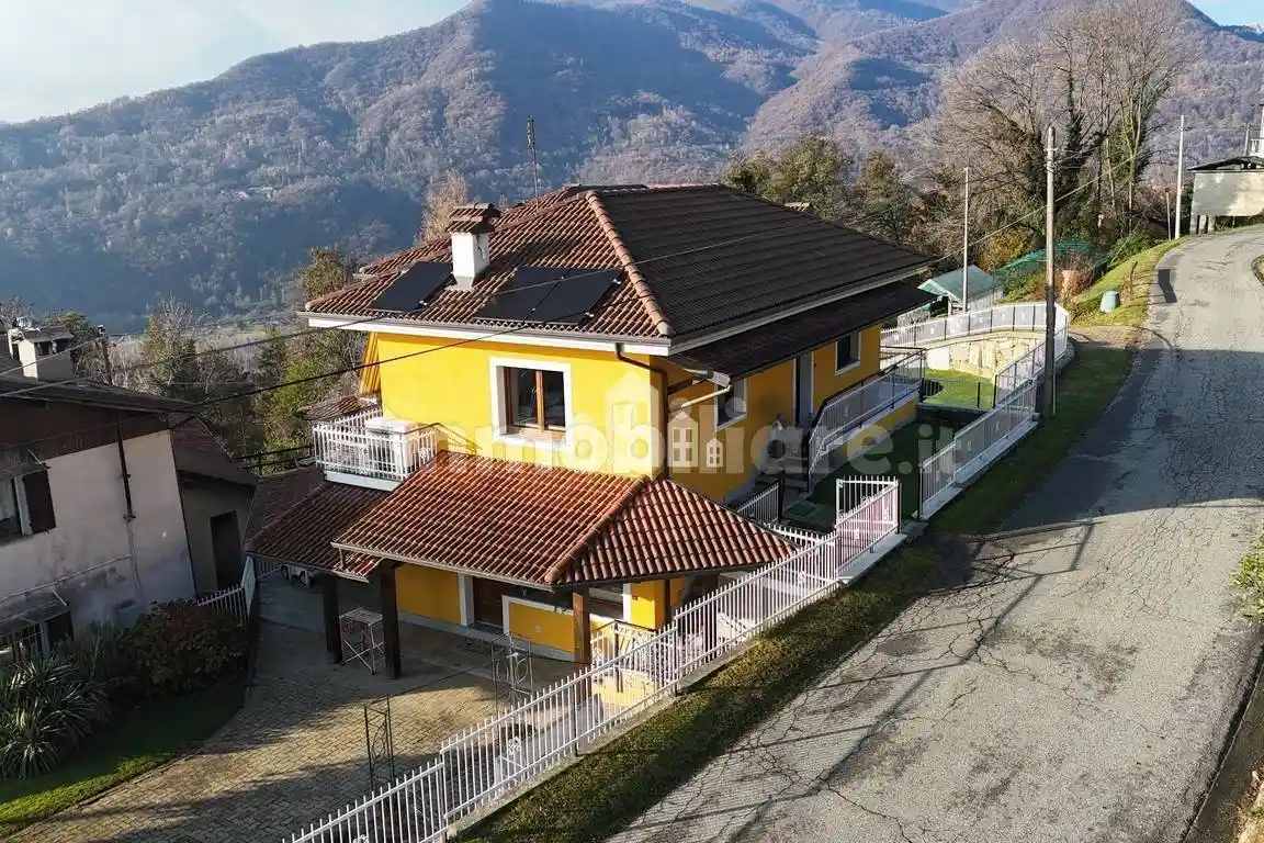 Villa bifamiliare Località Vernetti 10, Cuorgnè - foto 3