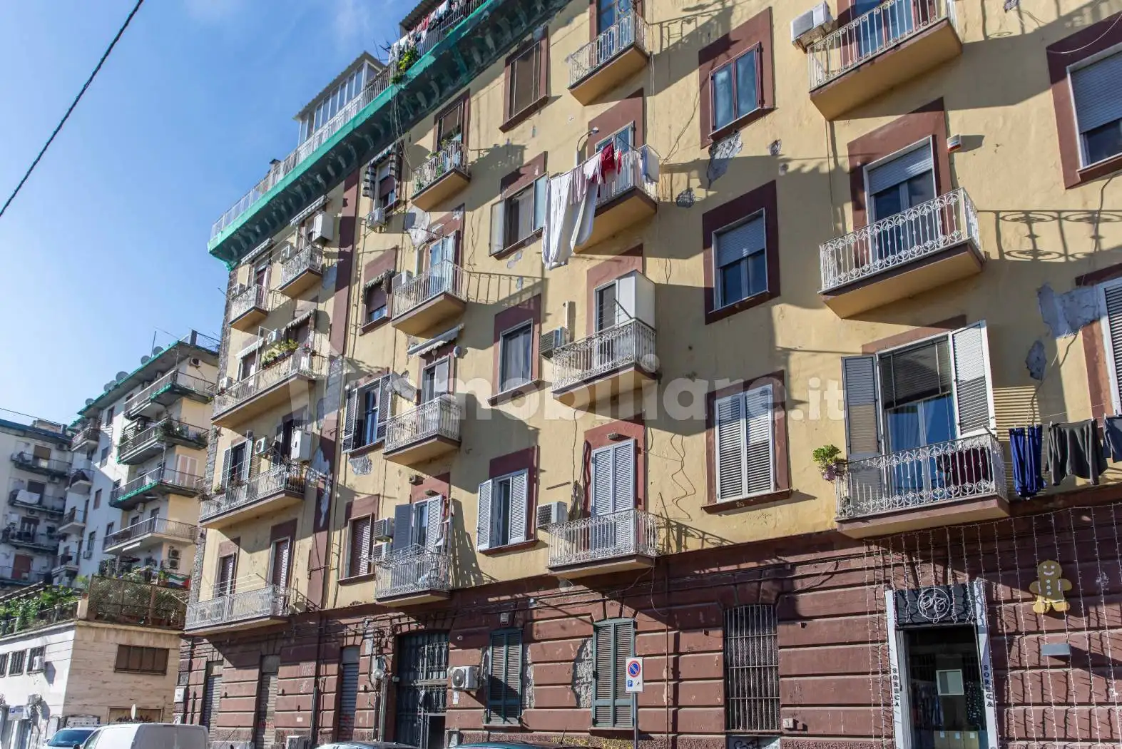 Appartamento in vendita a Napoli