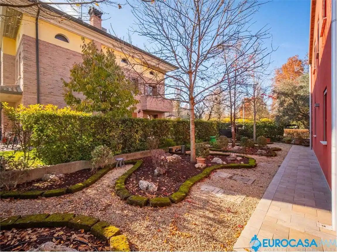 Villa bifamiliare via Oriele Beltrami, 34, Cibeno, Carpi - foto 4