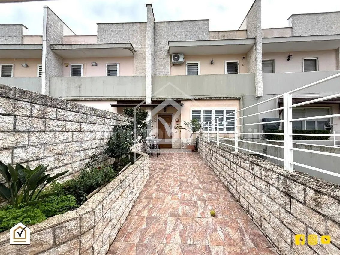 Villetta a schiera in vendita a Bari