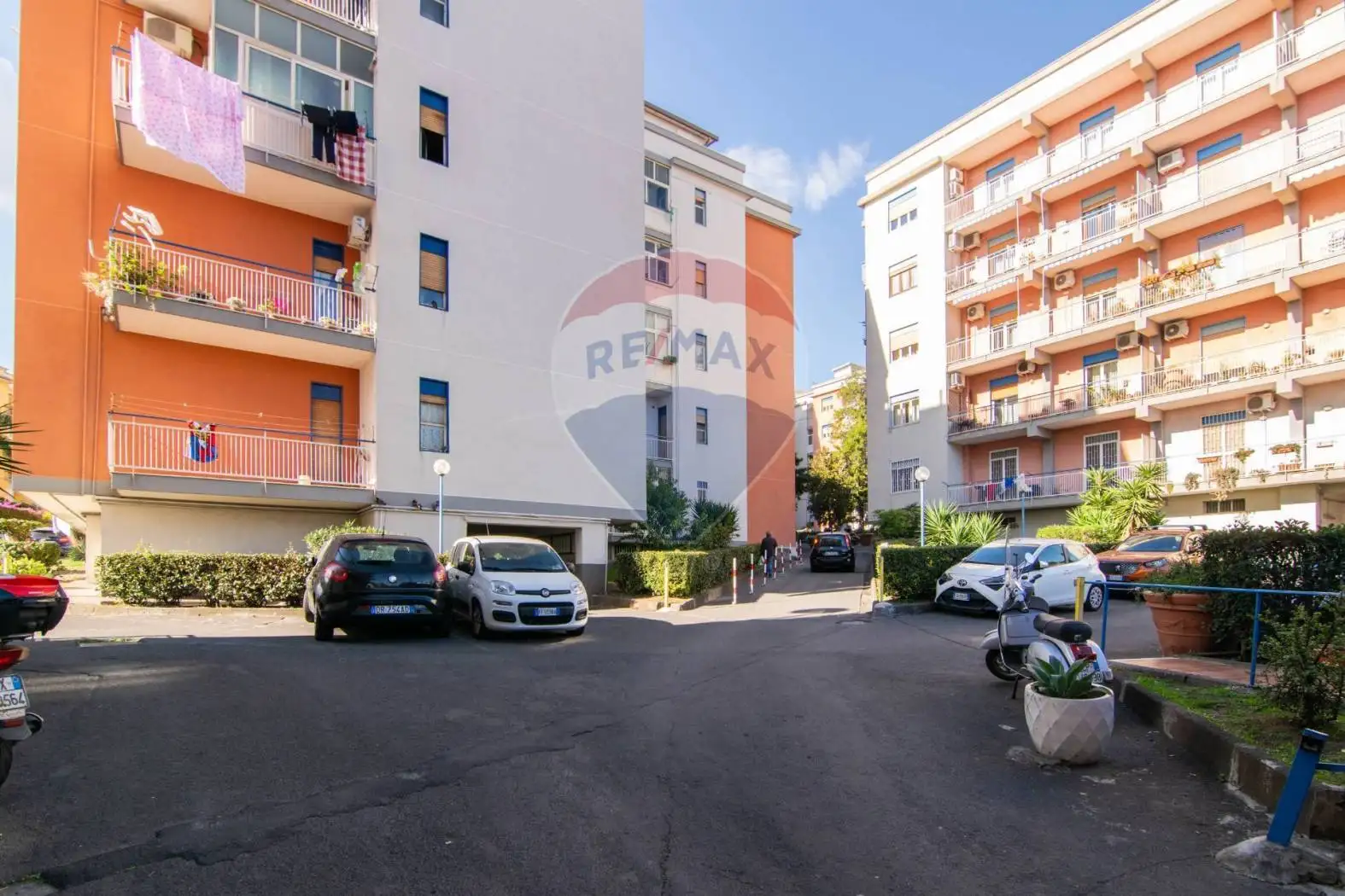 Palazzo - Edificio in vendita a Gravina di Catania