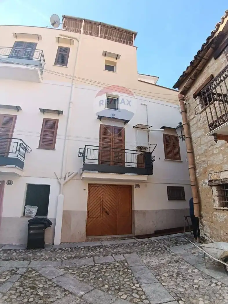 Appartamento in vendita a Carini