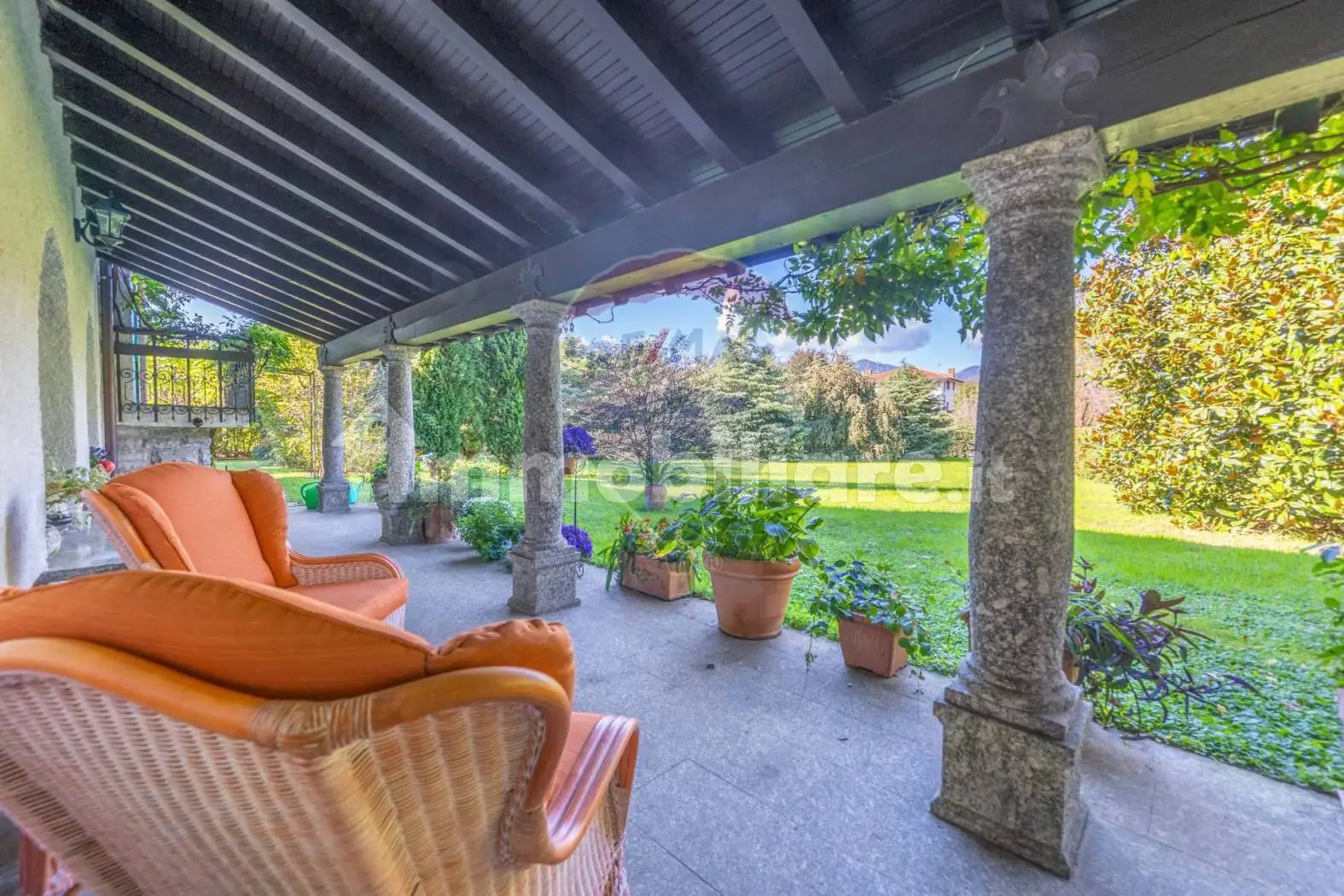 Villa in vendita a Bosisio Parini