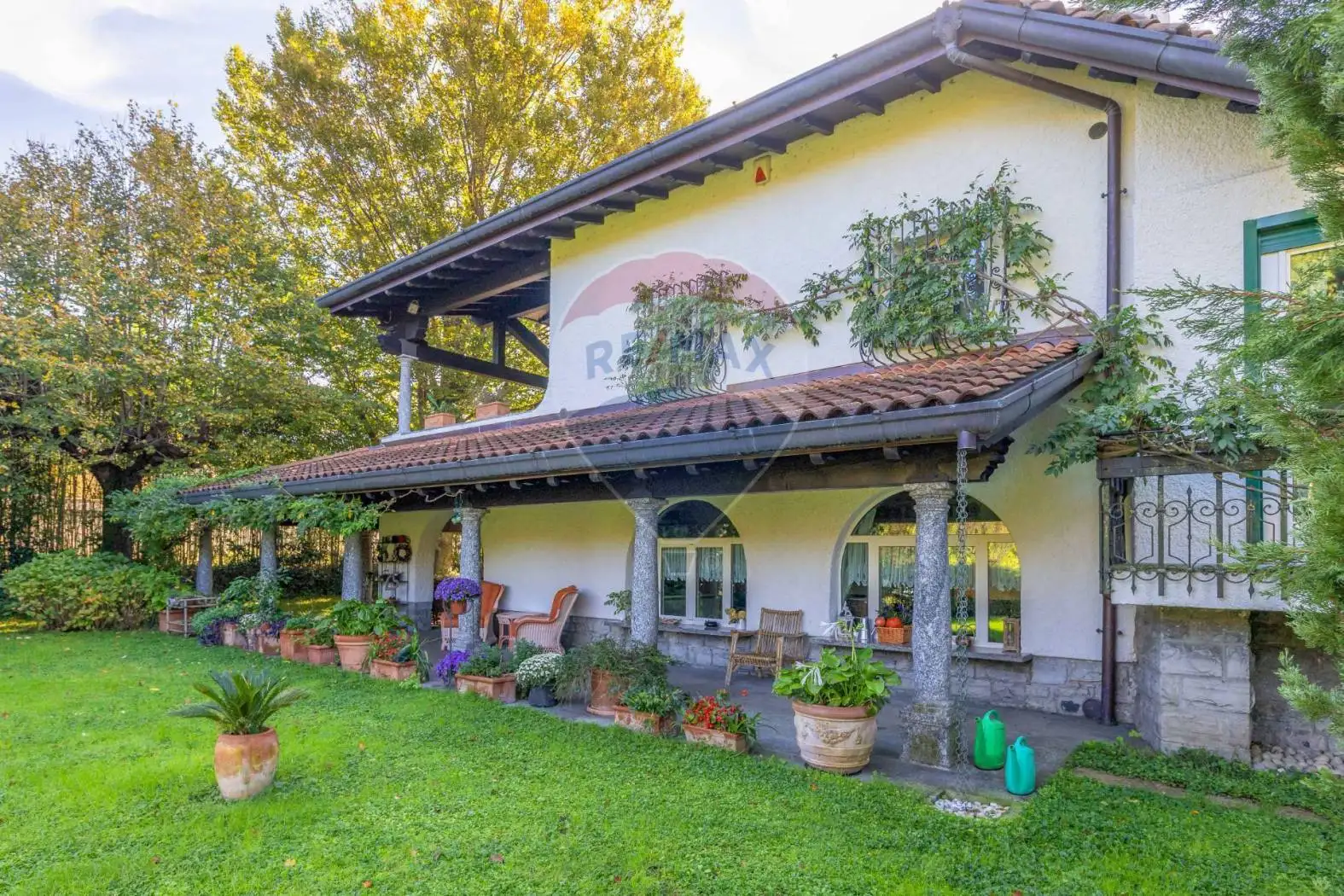 Villa unifamiliare, buono stato, 355 m², Centro, Bosisio Parini - foto 4